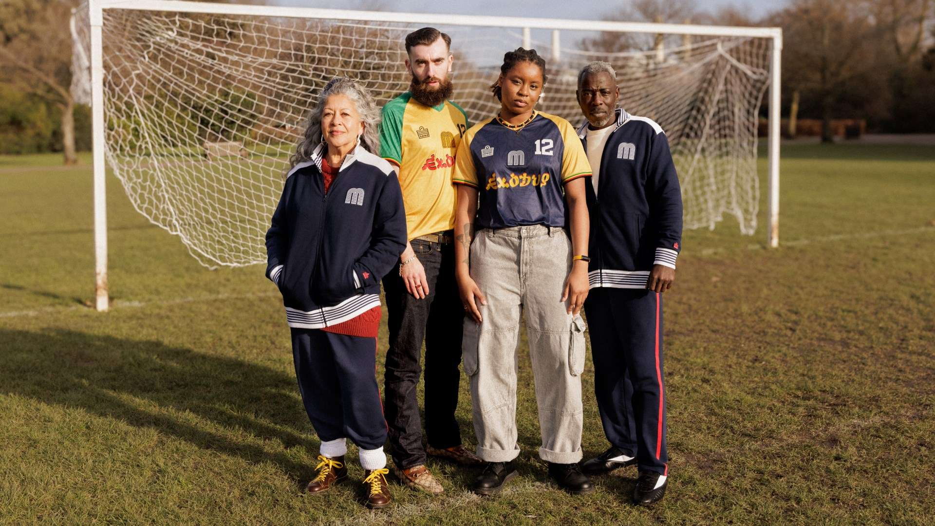 克萊回歸大通中心感慨輕松許多 略少船長帽的情意綿綿.